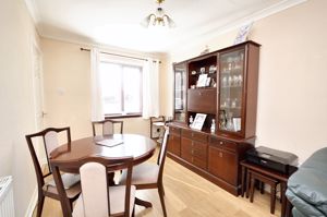 Dining room- click for photo gallery
